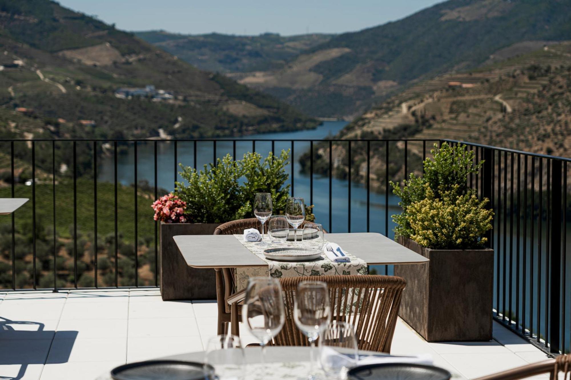 Quinta Sao Luiz The Vine House Douro Pension Tabuaço Buitenkant foto